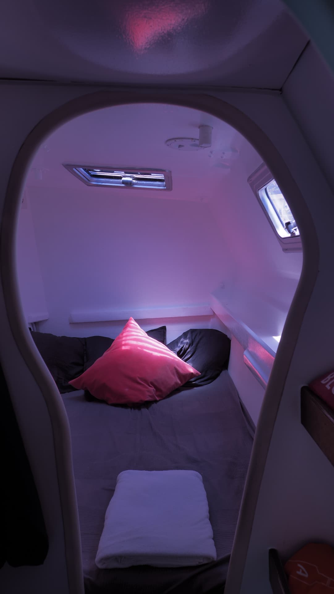 BMC Premium — Master cabin